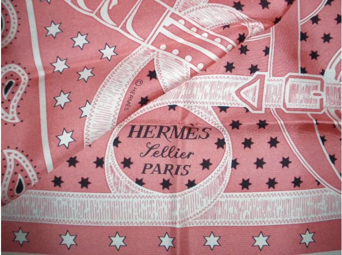 Hermès Éperon d'Or Bandana Rosa 